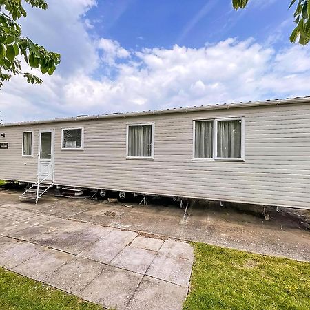 Beautiful 6 Berth Caravan With Decking At Southview Holiday Park Ref 33024O Skegness Exterior foto