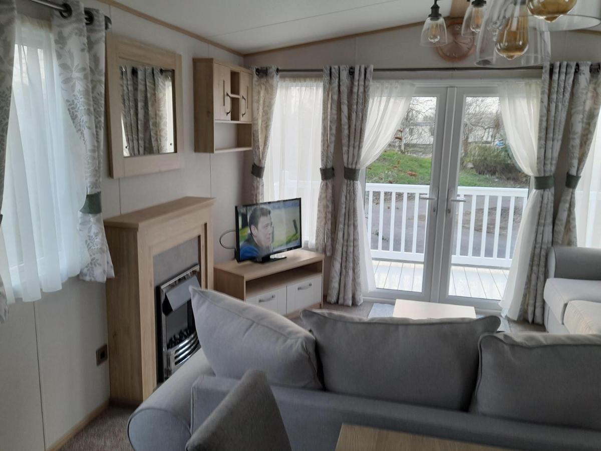 Beautiful 6 Berth Caravan With Decking At Southview Holiday Park Ref 33024O Skegness Exterior foto