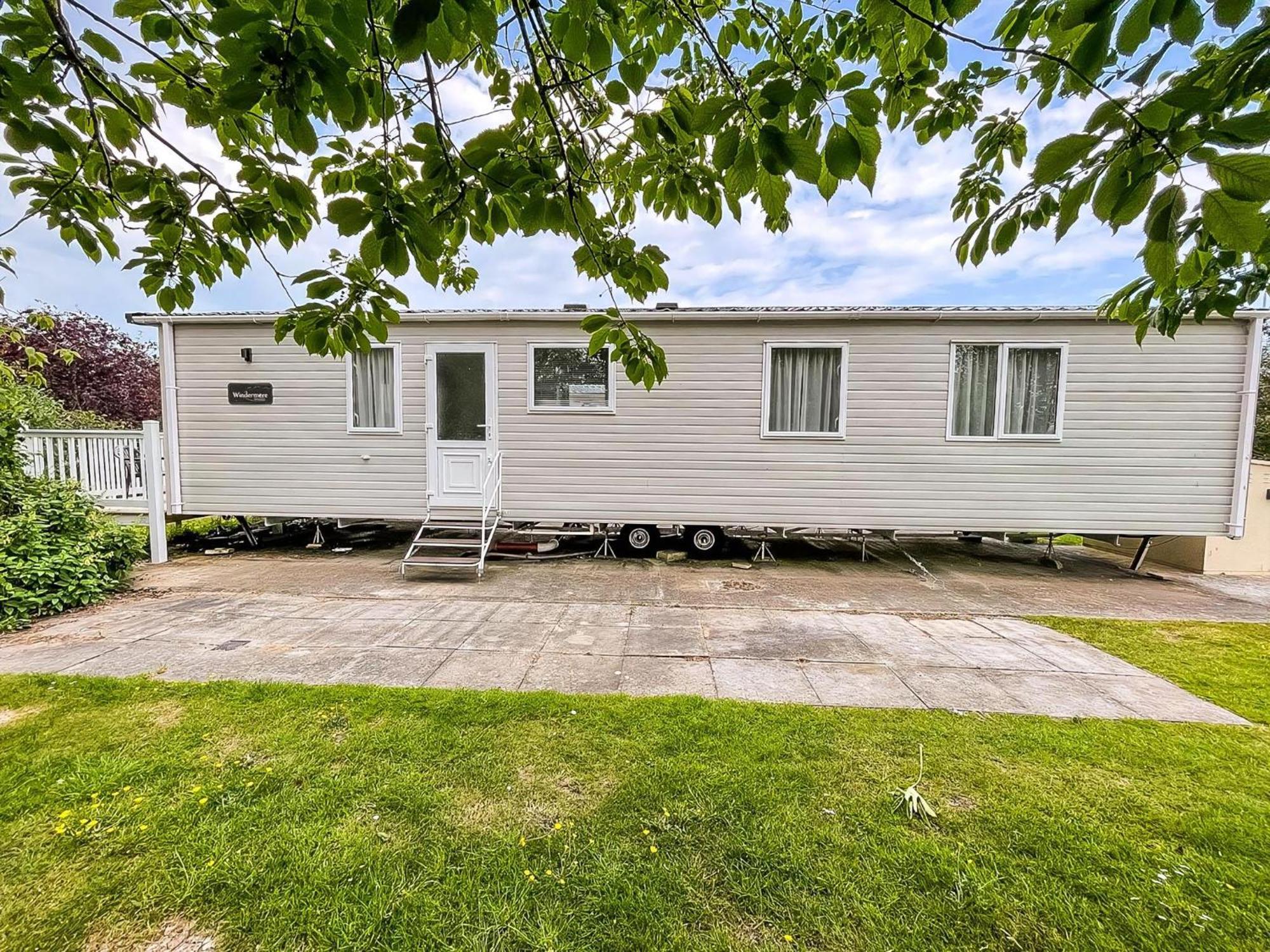 Beautiful 6 Berth Caravan With Decking At Southview Holiday Park Ref 33024O Skegness Exterior foto