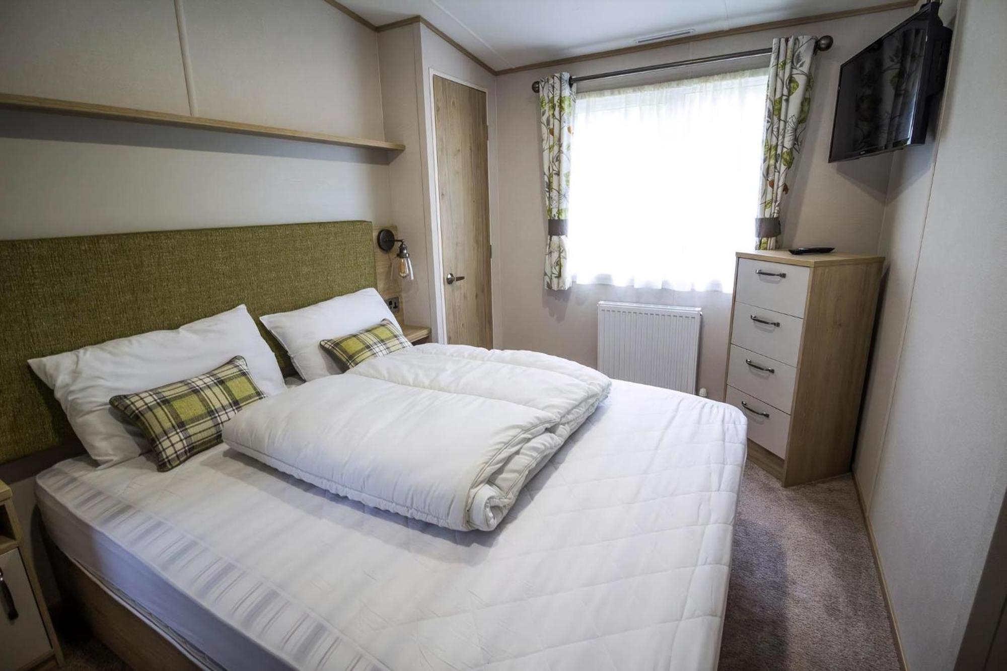 Beautiful 6 Berth Caravan With Decking At Southview Holiday Park Ref 33024O Skegness Exterior foto